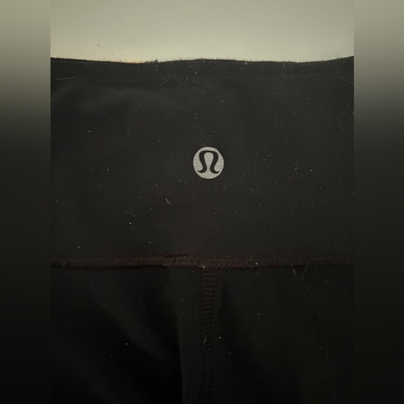 Lululemon Reversible Wunder Under pants - Good Used Condition - Picture 6 of 10